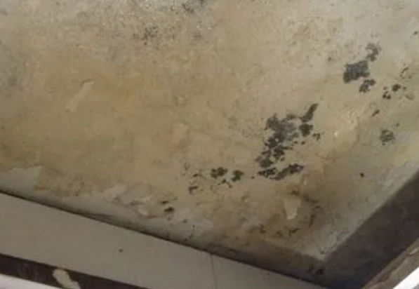 尼木阳台漏水维修公司分享下尼木卫生间渗水维修需要注意哪些问题。